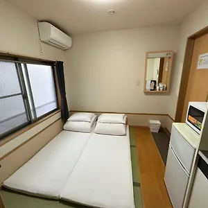 House Ikebukuro Tōkyō